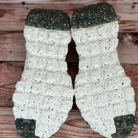 Nike Space Hippie 04 Running Shoes Cargo Khaki CD3476-300 Women's Sneakers - Picture 8 of 10